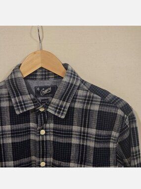 Grayers Double Cloth Button Down M